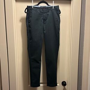 Abercrombie & Fitch Black Rustin Athletic Skinny Stretch Pants